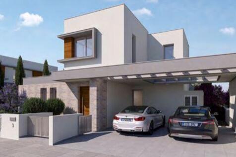 Front of Villa -...