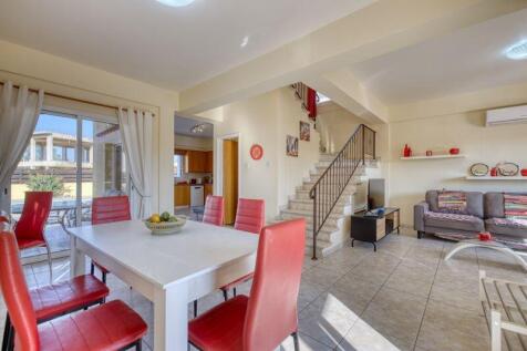 Kitchen, Lounge,...