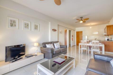 Lounge, Kitchen,...