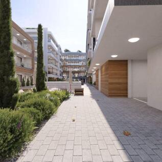 Centre of Complex -