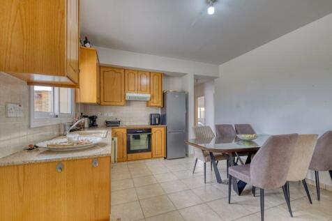 Kitchen with Dining