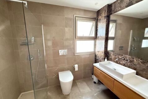 Master bedroom...