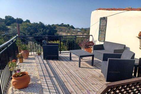 Roof terrace