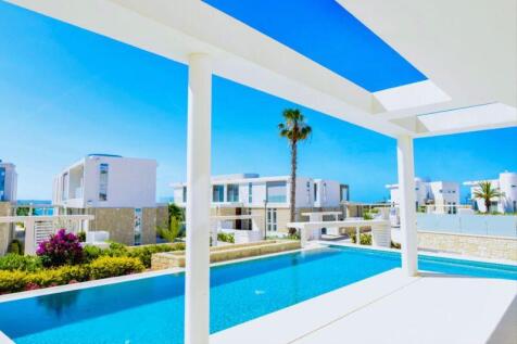 Villa with Private