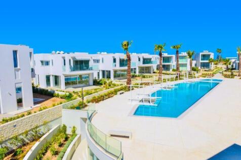 Villas &amp; Communal