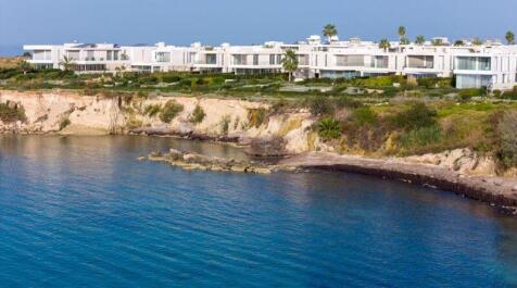 Villas - Artist...