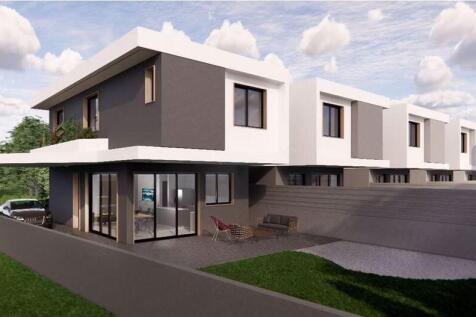 Rear of Villas -...