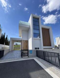 Front of Villa 31