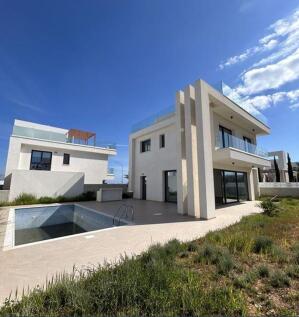 Rear of Villa 31...