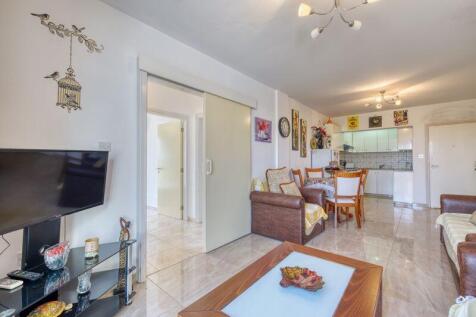 Lounge, Kitchen,...