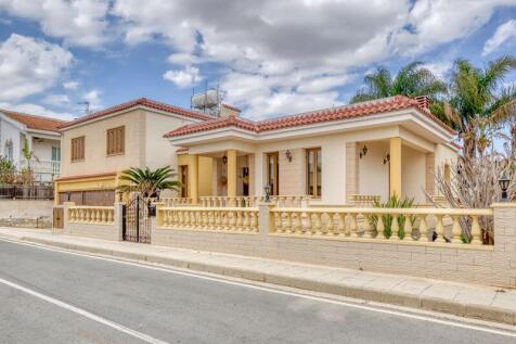 Front of the Villa
