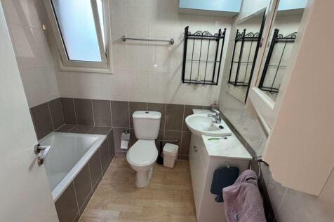 Master bedroom...