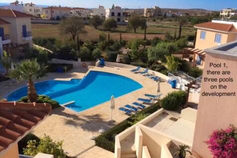 Roof terrace 1 view