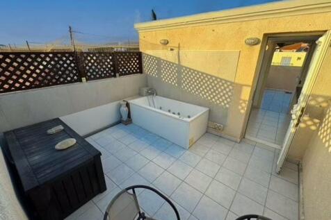 Roof terrace 2