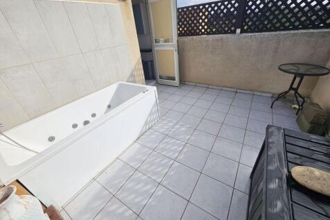 Roof terrace 2