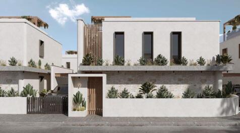 Front of Villa -...