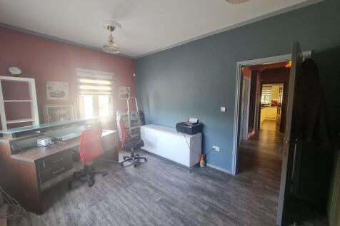Ground floor bedroom