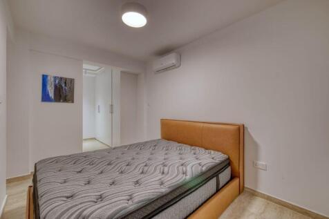 Basement Bedroom 1