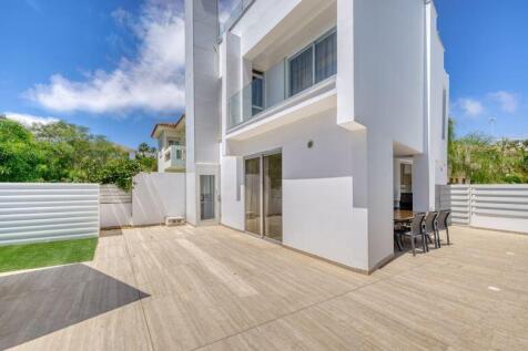 Rear Veranda with