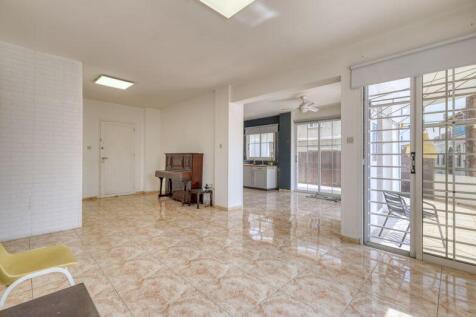 Entrance, Lounge,
