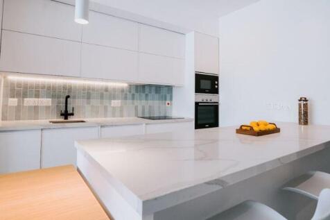 Kitchen - Artist...