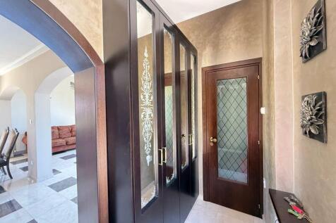 Entrance Reception