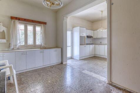 Kitchen with Dining