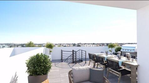 Roof Terrace -...