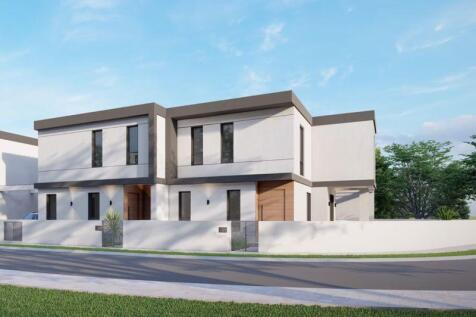 Front of Villas 4 &amp;