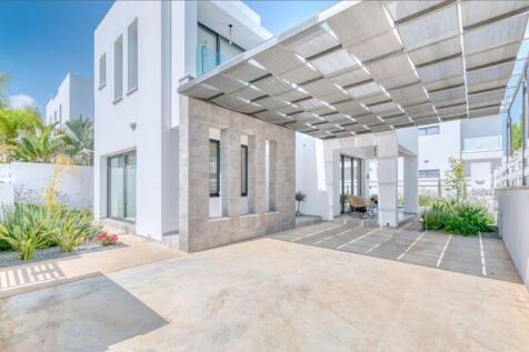 Covered Driveway