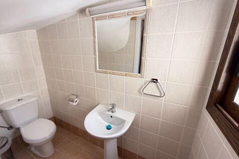 Guest Toilet