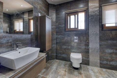 Master En- Suite