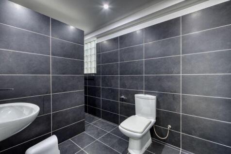 Gym En-Suite
