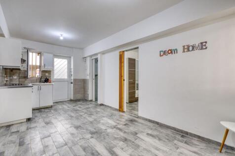 Kitchen, Lounge,...