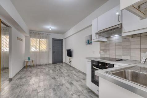 Kitchen, Lounge,...