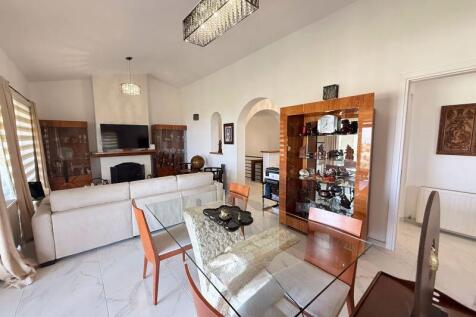 Open Plan Living...