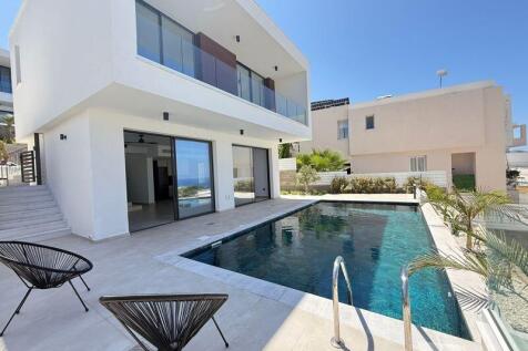 Private Pool Area