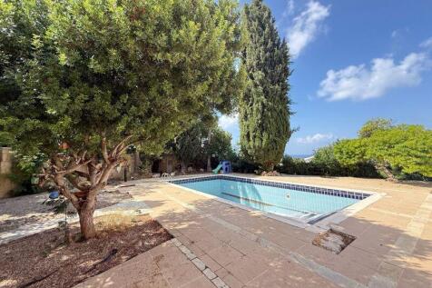 Private Pool