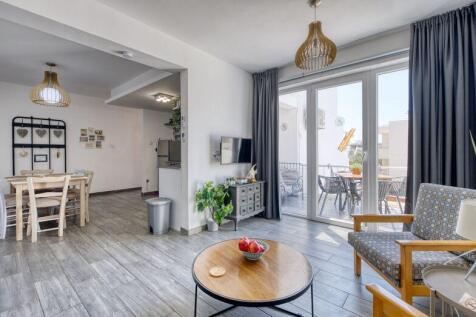 Kitchen, Lounge,...