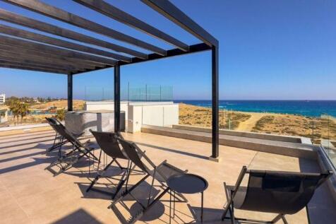 Villa 1 - Roof...