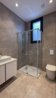 Basement Ensuite
