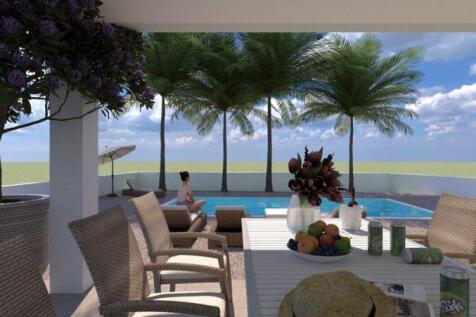 Sundeck &amp; Pool Area