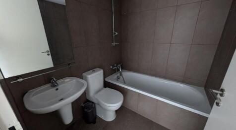 Main Bathroom