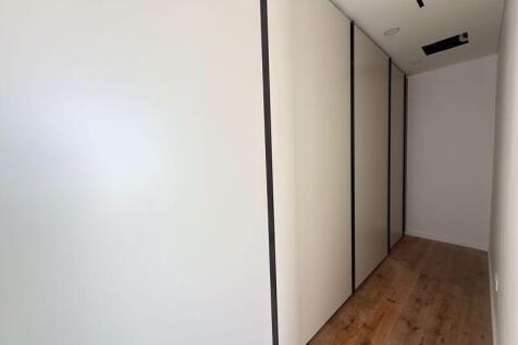 Walk in Wardrobe