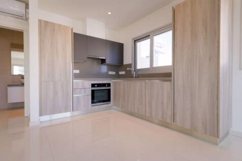 Kitchen &amp; Guest W/C