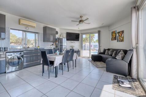 Kitchen, Diner