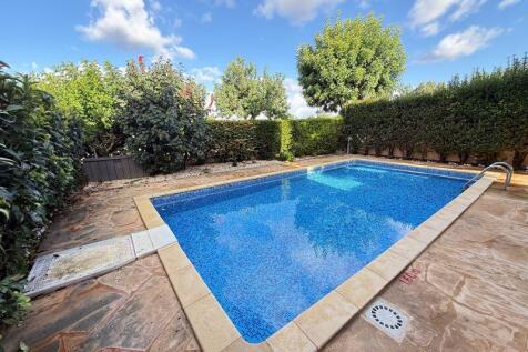 Private Pool