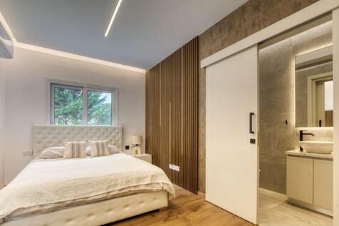Bedroom with Ensuite