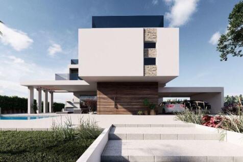 Front of Villa -...