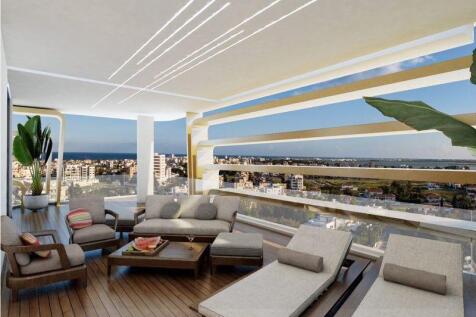 Covered veranda -